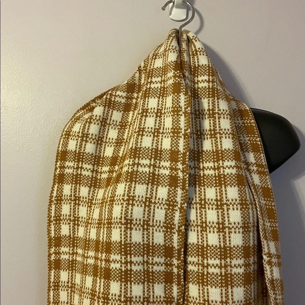 Timberland Tan Brown Cream Windowpane Plaid Knit Scarf
